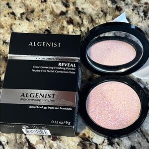 ⚡️💕Algenist Reveal Color Correcting Finishing Powder